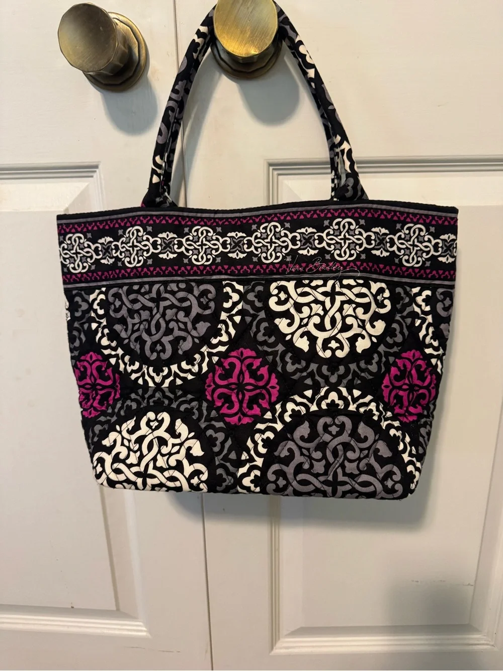 Quilted Patterned Tote Bag in Black, White & Magenta
